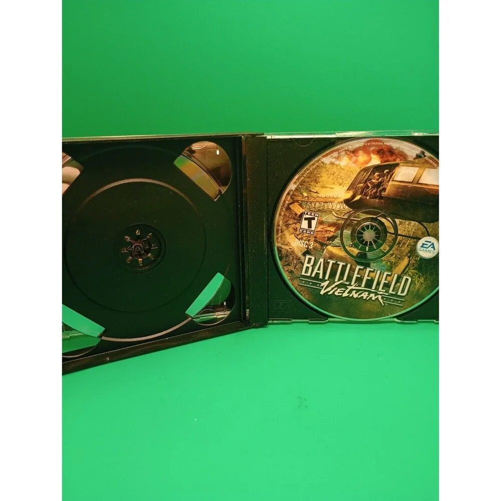 Battlefield Vietnam PC DVD-ROM Video Game 2004 Complete| Disc Set DISC 3 MISSING